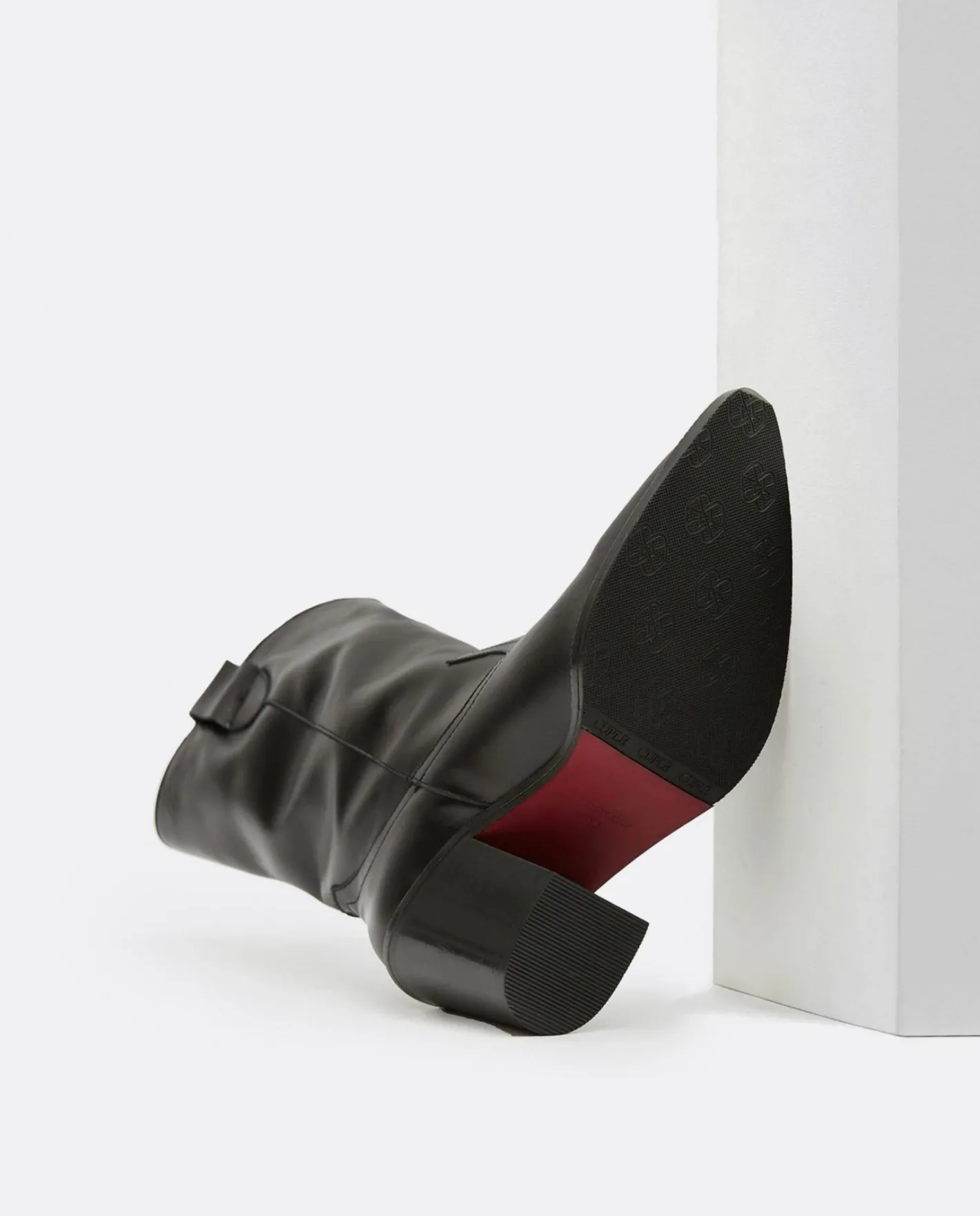 Cuplé Bota Cow Is Napa Negro^Mujer Botas Y Botines