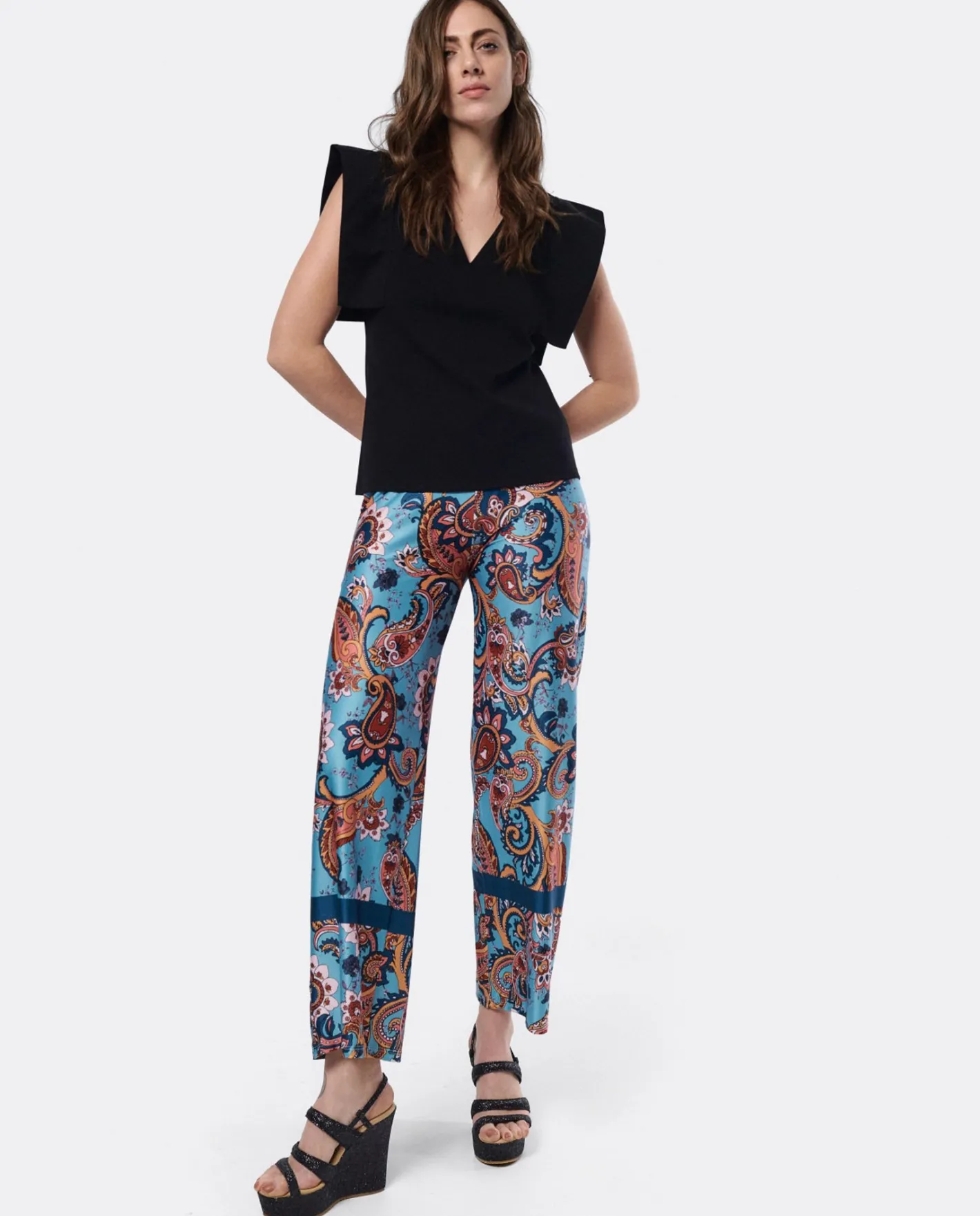 Cuplé Camiseta Geometrica Punto Negro^Mujer Camisas Y Tops