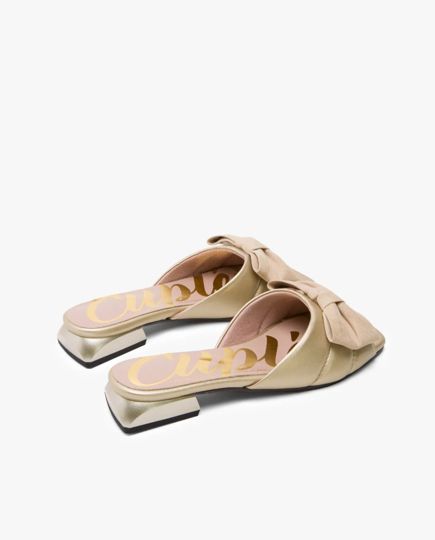 Cuplé Pala Acolchada Ultrasuede Platino^Mujer Sandalias Planas