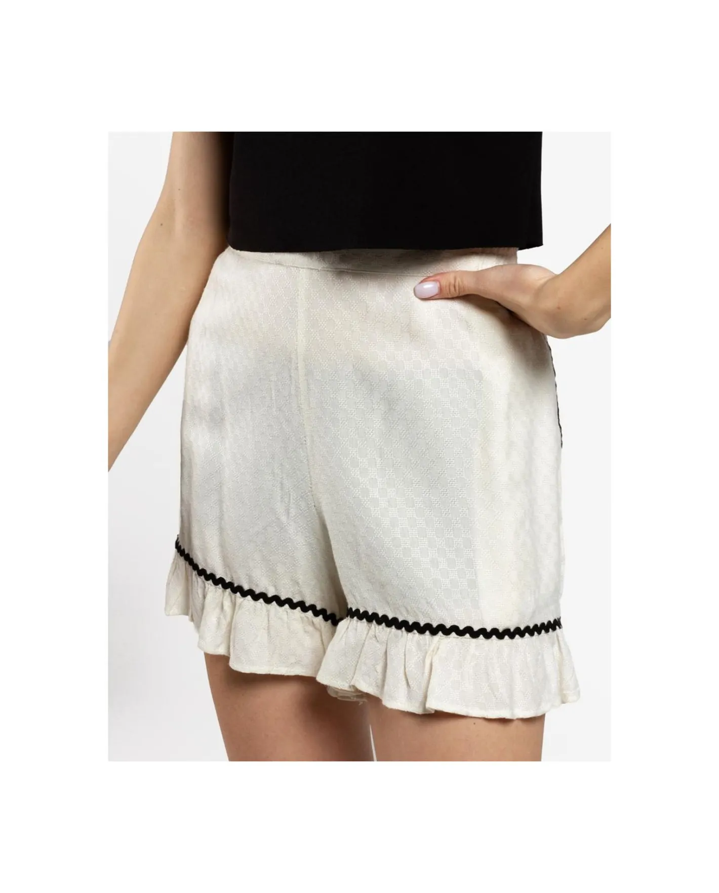 Cuplé Pantalon Corto Volante Jacquard Blanco^Mujer Pantalones