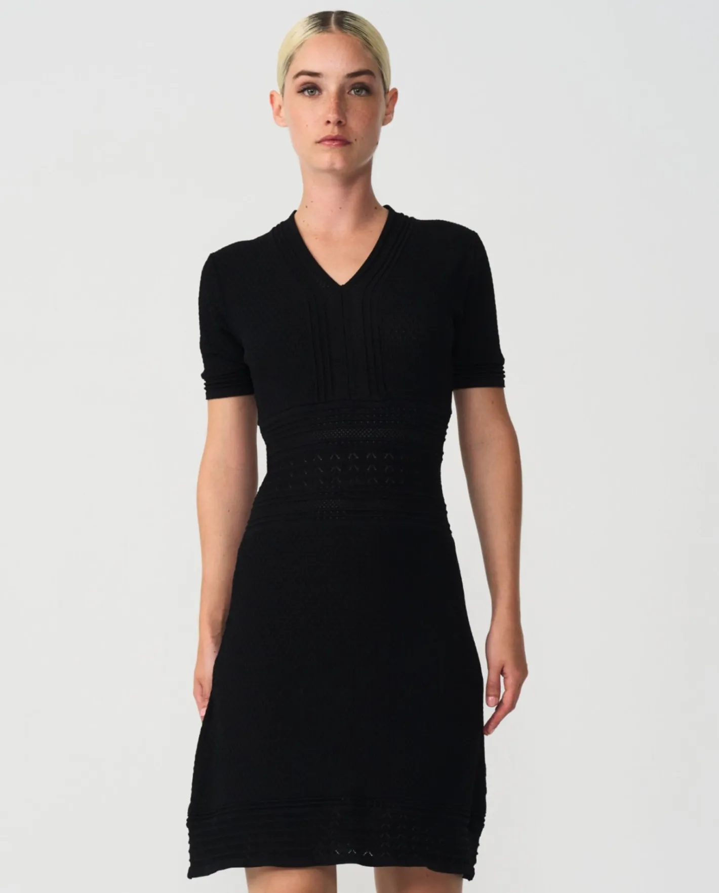 Cuplé Vestido M/C Punto Negro^Mujer Vestidos